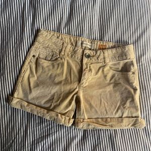 Excellent condition Pilcro size 26 shorts